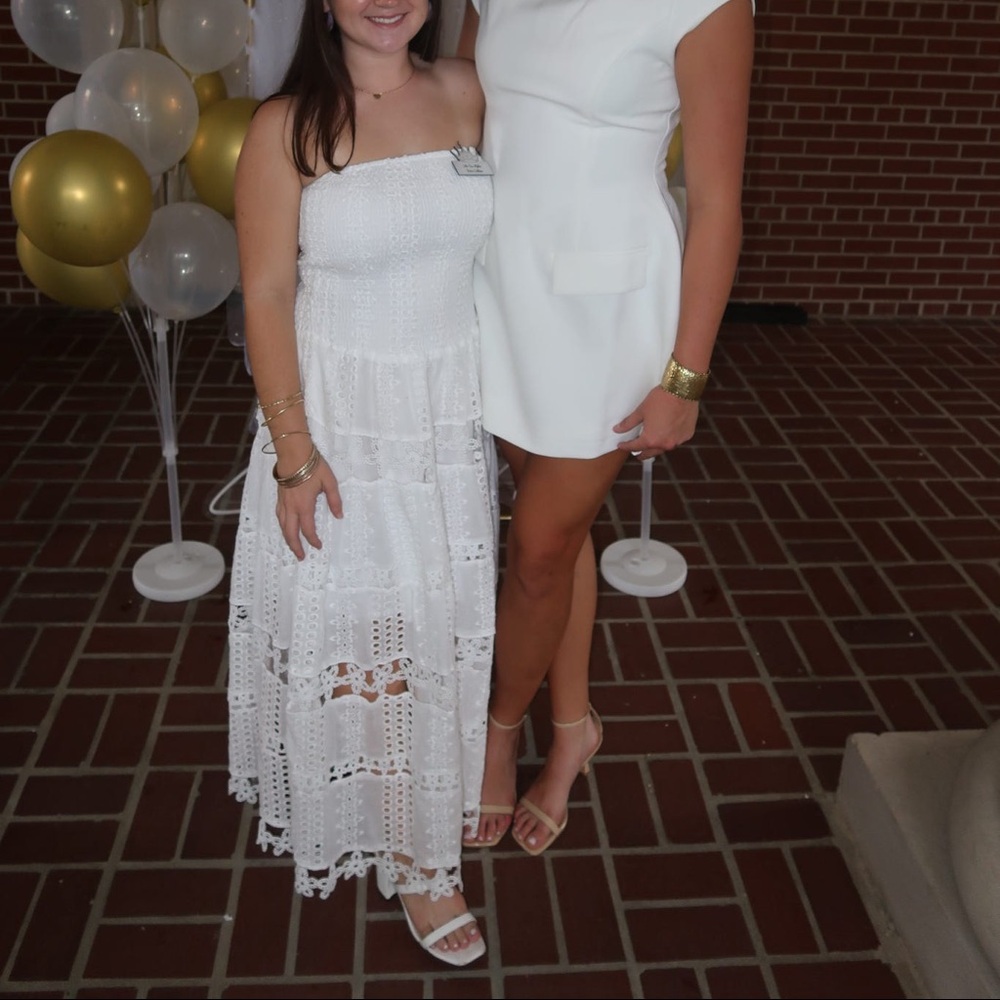White maxi lace dress -M